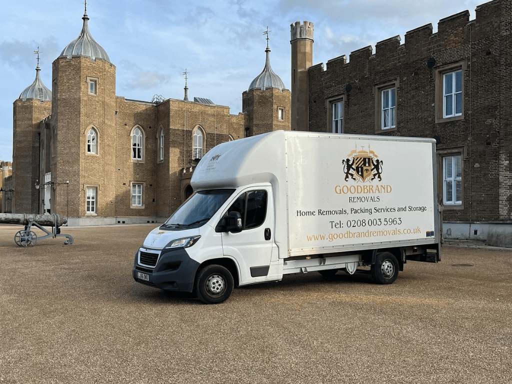 Affordable and flexible man and van service for all moving needs