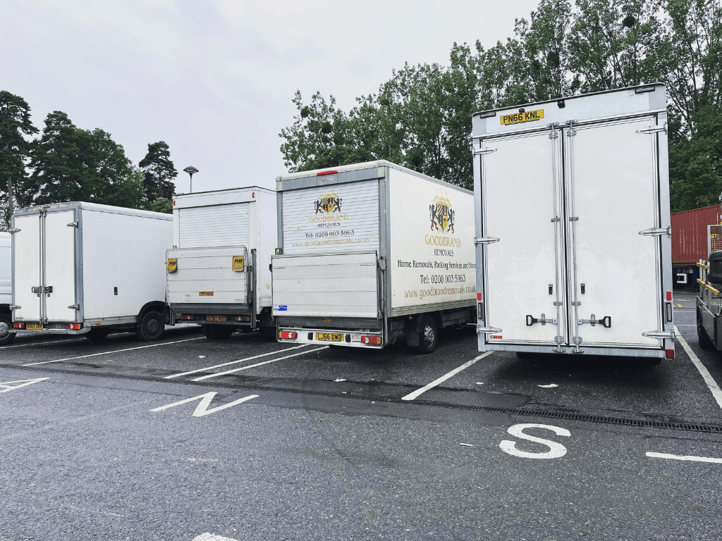 Custom packing services designed to ensure maximum protection of items